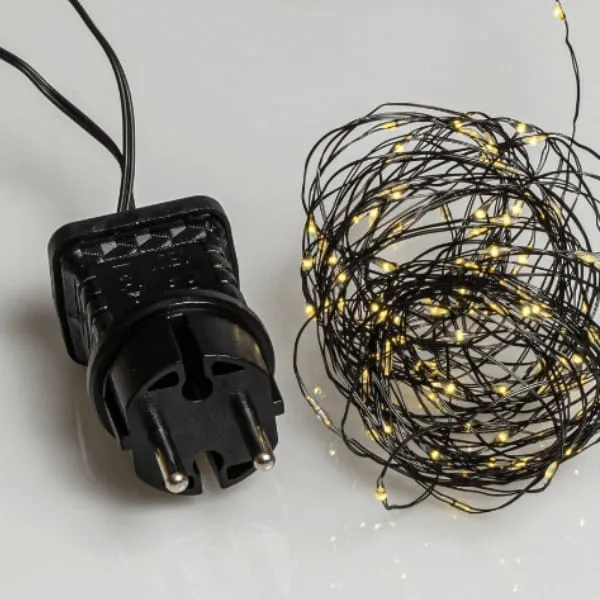 Σειρά 100 LED 10 μ. με μαύρο καλώδιο χαλκού