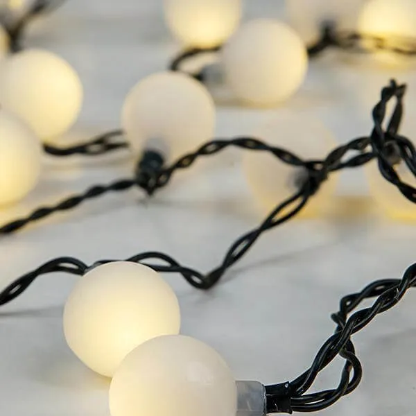 Σειρά 80 LED με διακοσμητικές μπάλες, 6 μέτρα