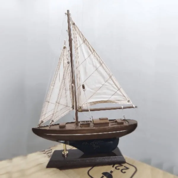 Ξύλινο καράβι παραδοσιακό καφέ-μπλε 25x36 cm